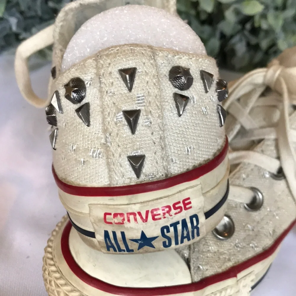 Converse rare silver tennis shoes